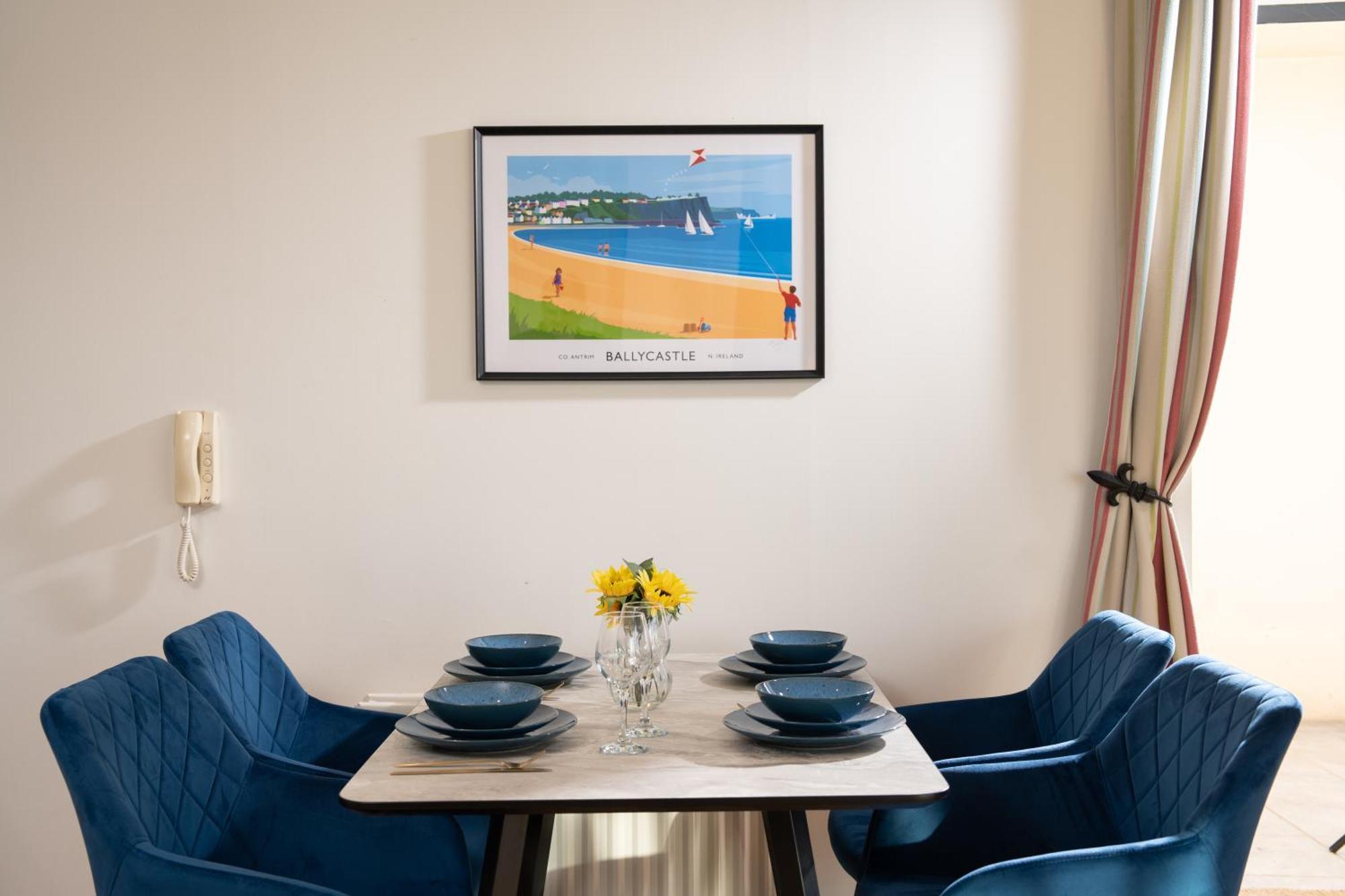 River Side Apartment, City Centre - Beautiful View And Free Parking! Belfast Exterior foto